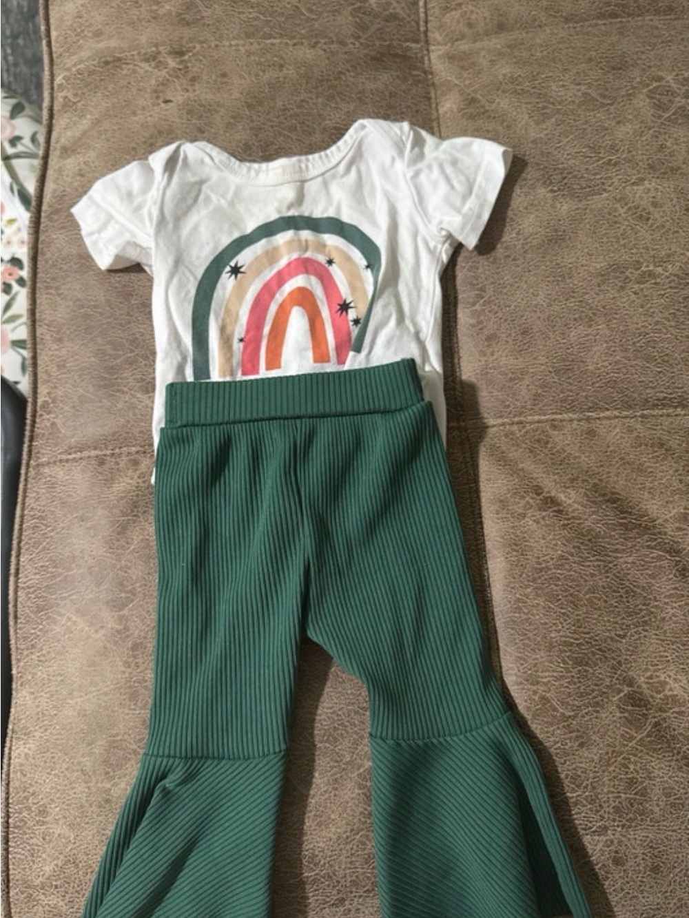 SHEIN Green Ribbed Flare Kids Leggings